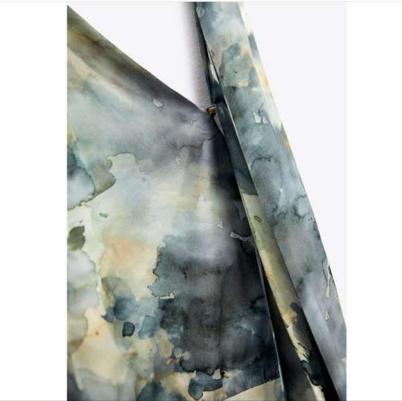 Zara Limited edition printed dress - Picture 5 of 14